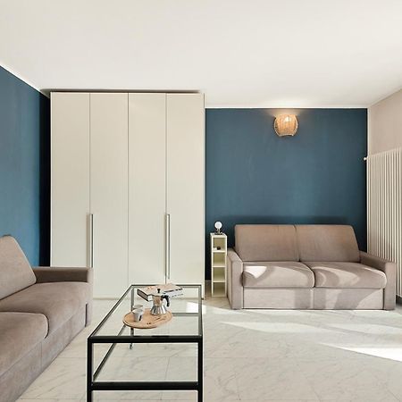 Splendido Monolocale Con Spazioso Giardino E Veranda A 500 Mt Dal Mare Marina di Carrara Kültér fotó